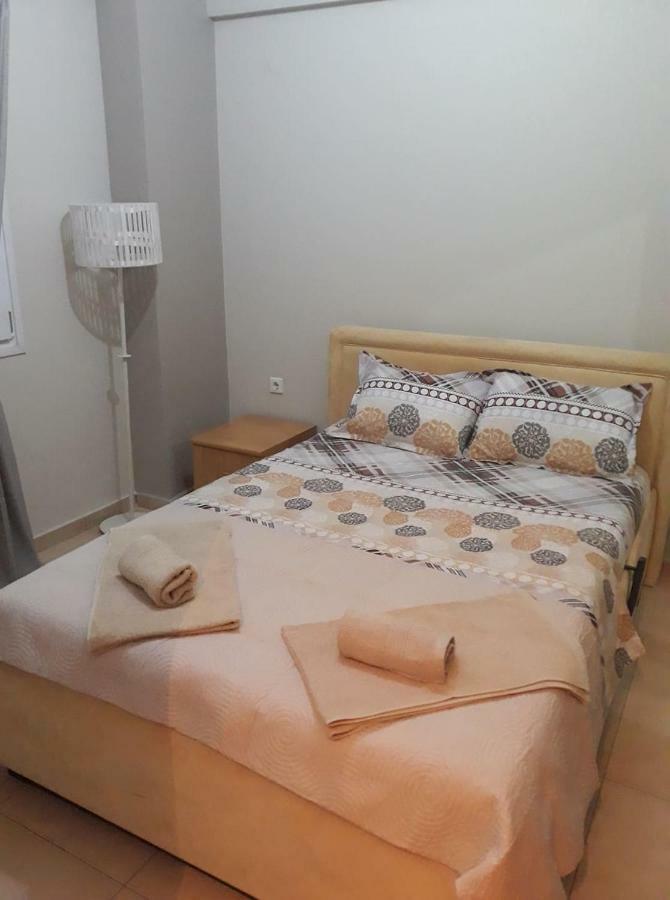 Tassos Apartment เนอา มิคานิโอนา ภายนอก รูปภาพ